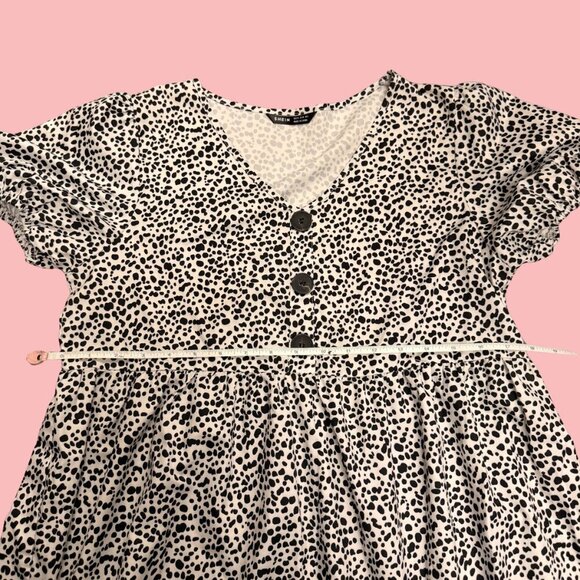 🖤 SHEIN Black & White Dotted Button-Front Babydoll Dress (Size M) - Picture 4 of 6